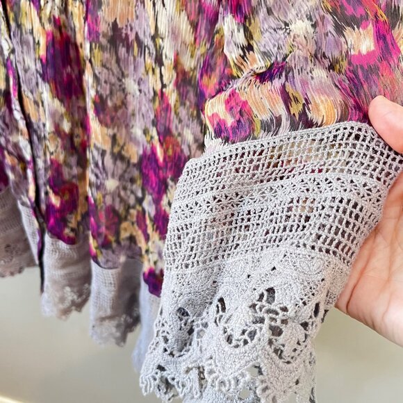 Sundance Womens Multicolor‎ Printed Silk Blouse W/ Lace Trim Bell Sleeves Size M - Picture 2 of 7